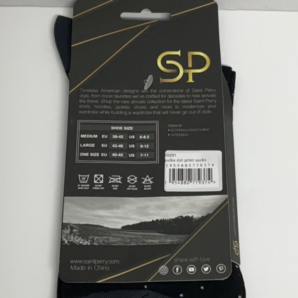 Black Dress Socks with Elegant Dotted Pattern - Picture 4 of 5